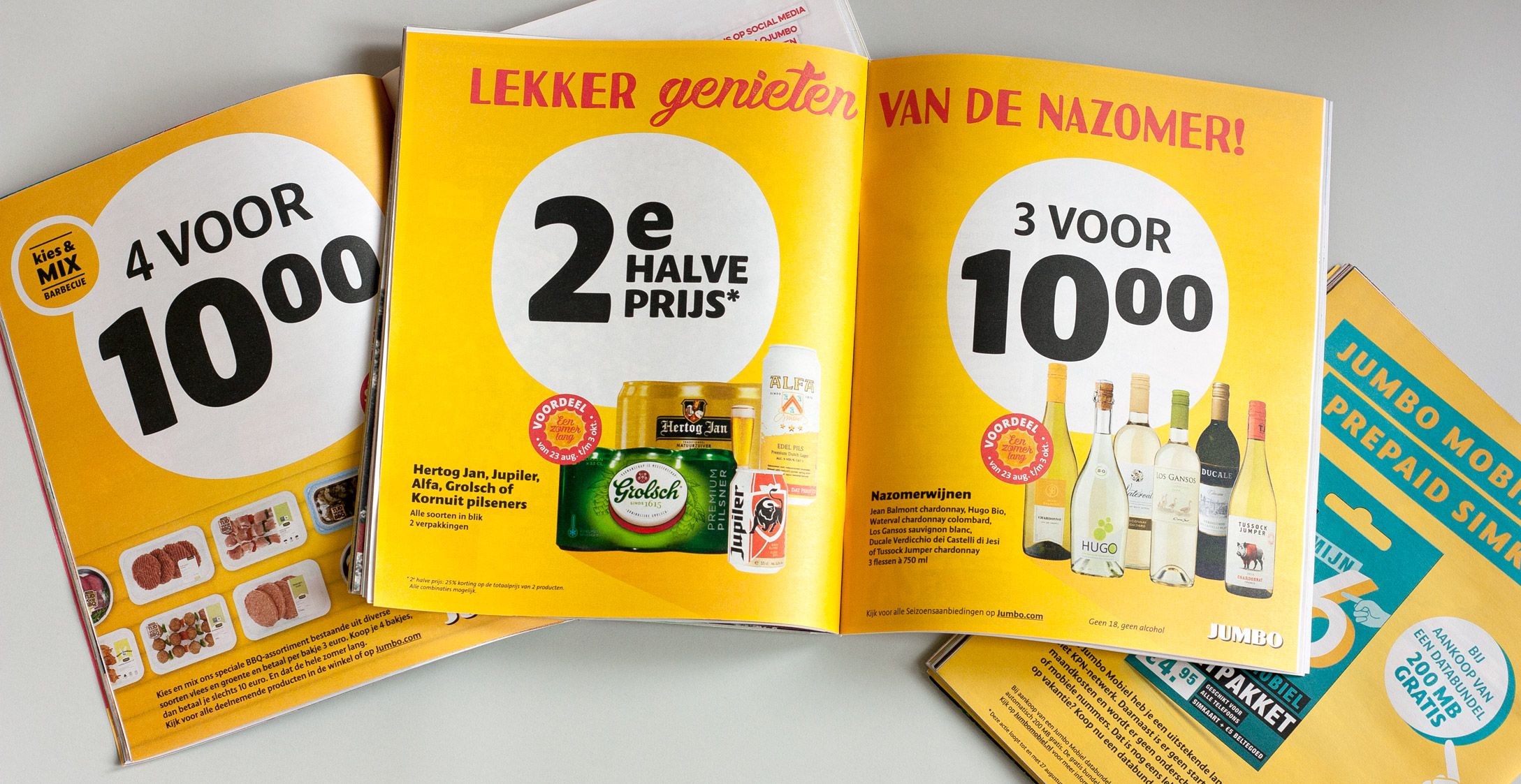 Sympatico, custom type design Jumbo Supermarkets in magazine