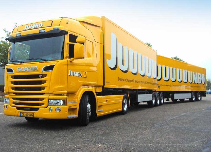 Logo design Jumbo Supermarkets on trucks
